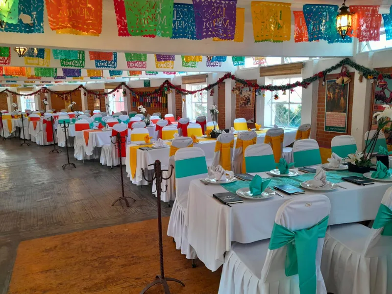 Salón Gitano Interior